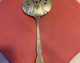Silverplate Tomato Server.  Pierced Blade.  Vintage from 1940's.