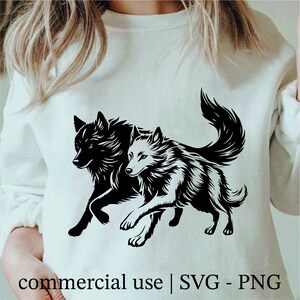 Lobo Svg, Ataque de Lobo Png, Cricut Lobo Png, Vida Silvestre Svg, Lobo en Montaña Svg, Lobo Svg Impresiones en Blanco y Negro, Licencia de Uso Comercial