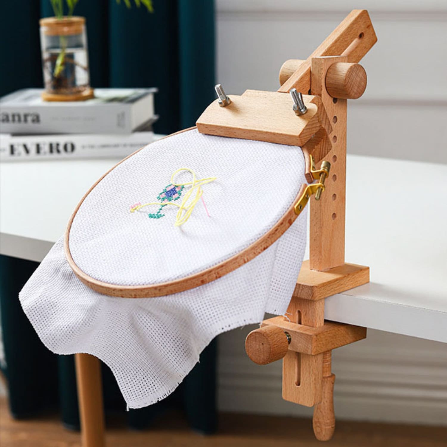 Embroidery Stand Holder - Hands Free Embroidery Hoop Stand, Beech Wood  Embroidery Hoop Holder for Cross Stitch, Needlework, Sewing Craft