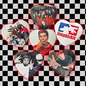 Nu metal Heart Buttons