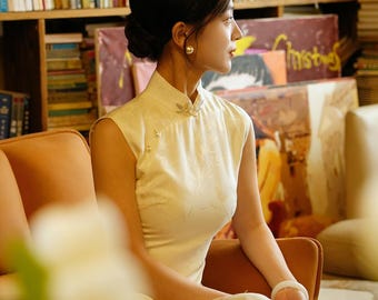 White Mulberry Silk Qipao Dress: Chinese Wedding Tea Ceremony