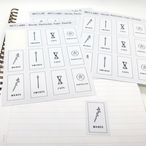 Kleine tarot kleine arcana stickers - 24 mini Rider Waite geïnspireerd, 6 x Cups Pentacles Swords Wands planner journaling 2 stickervellen
