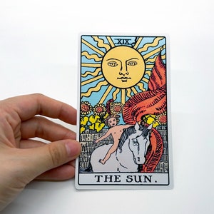 Pegatina del tarot "El Sol" Grande - Tarjeta de lectura Rider-Waite Major Arcana, botella grande mate resistente al agua botella portátil maleta regalo colorido