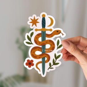 Sticker serpent épée de sorcière - Étoile florale mystique, art populaire, serpent céleste pour journaux, ordinateurs portables, bouteilles d'eau, valise, sticker vinyle