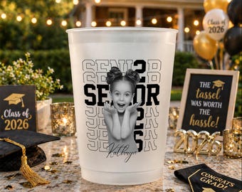 Anpassad examensmugg med barnfoto | Personlig examensmugg 2026 | Rolig examenspresent