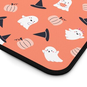Cutie Pie Ghost Schreibtischunterlage