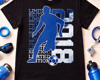 Maglietta di compleanno a tema calcio in edizione limitata 2018, maglietta per bambino di 8 anni, abbigliamento per feste sportive