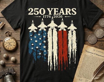 Maglietta con bandiera americana per i 250 anni del jet da combattimento – Maglietta patriottica USA 1776-2026