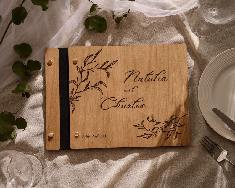 Hochzeitsgästebuch aus Holz personalisierbar mit Lasergravur, Hochzeitsdekoration, perfekt für Fotos und herzliche Nachrichten, Fotoalbum, Holzdesign Style 1