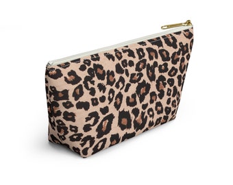 Leopard Accessory Pouch w T-bottom