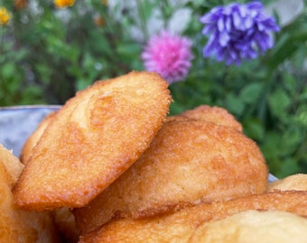 Artisan gluten-free madeleine