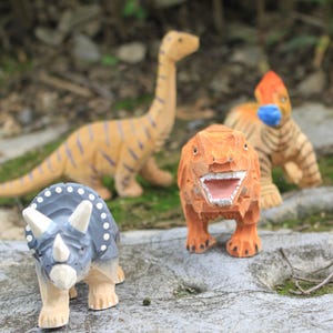 Dinosaur Handmade Dino Wooden Handcraft Animal Art Carving Set Birthday Gift Unique Desk Decor Housewarming Garden Mascot Christmas Present