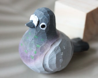 Handmade Bird Christmas Present Wooden Pigeon Garden Mascot Handcraft Animal Art Parrot Carving Birthday Gift Unique Desk Decor Housewarming