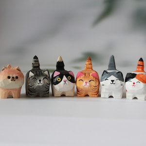 Handmade Wooden Pet Sculpture Cat Lover Figurine Dog Wood Carving Personalized Gift Housewarming Bookshelf Garden Desk Decor Unique Ornament