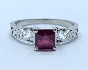 Bague rubis rouge taille émeraude - Bague en argent sterling 925 - Pierre de naissance d'octobre - Cadeau pour elle