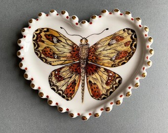 Petit plat en céramique avec peinture de papillon, idées cadeaux, porte-objets en porcelaine pour bijoux, plateau à bijoux, cadeau d'anniversaire pour maman, art céramique