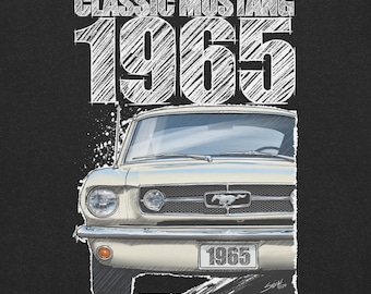 1965 Ford mustang – Wimbleton White – Classic Car Art T-Shirt (dunkle Version, weißer Druck)