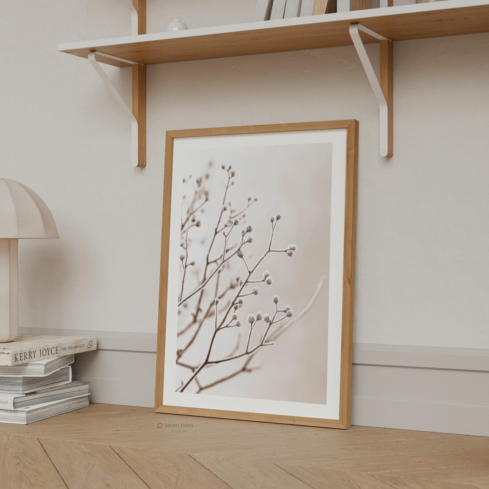 Frosty Minimalist Wall Decor Ideas