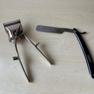 Vintage set of Barber accessories, Vintage Hand Razor, Straight EMDE razor Germany and Vintage Manual hair clipper, Barbershop Interior