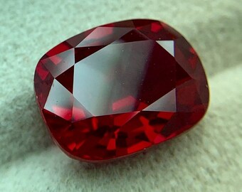 8.00 Ct Natural Ruby | Burma Pigeon Blood Red | Unheated AAA+ Oval Gemstone