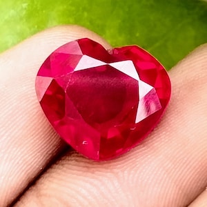 Anelli con rubino naturale sfaccettato certificato da 9 carati, a forma di cuore, non trattato, proveniente dalla Birmania, colore rosso sangue di piccione. Spedizione standard gratuita.
