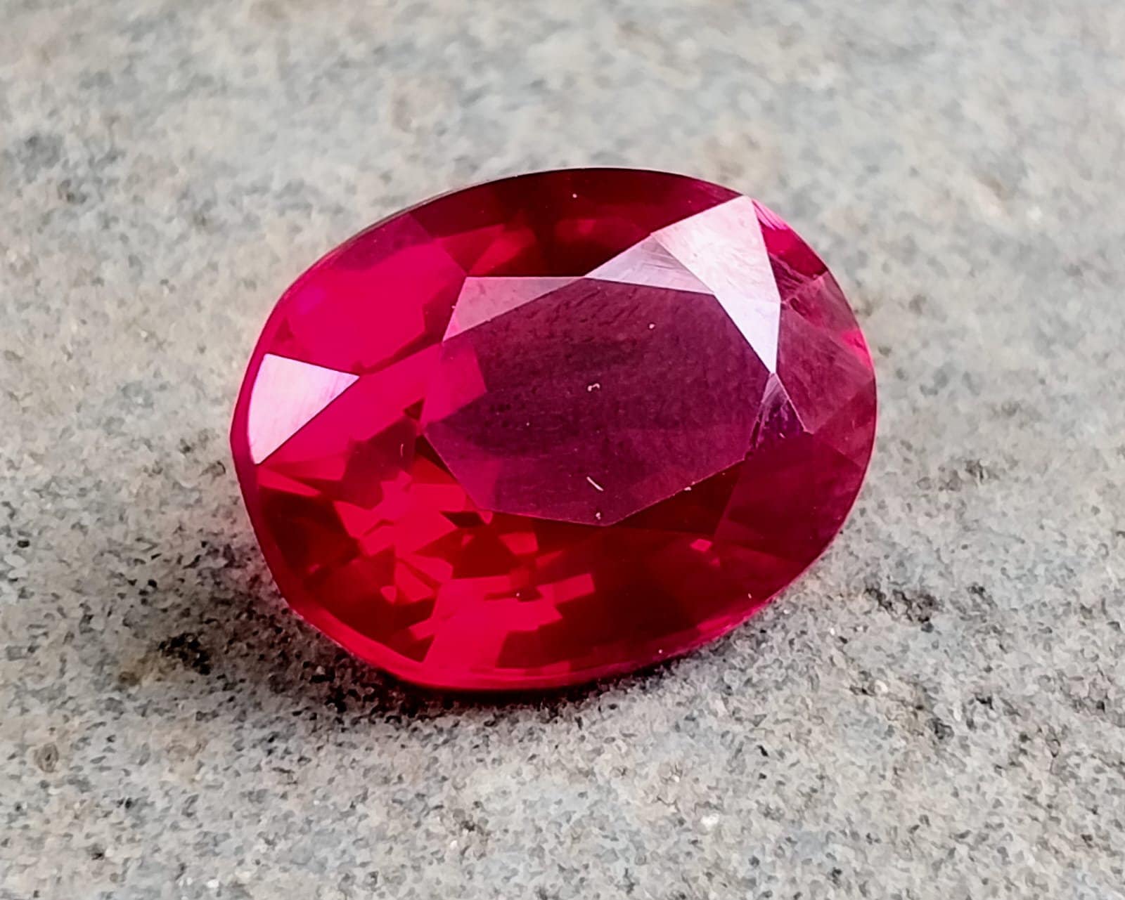 7 Carat Natural Ruby Brighter Pure Vibrant Burma Pigeon Bloody Red 7 Carat Natural Ruby Brighter Pure Vibrant Burma Pigeon Bloody Red