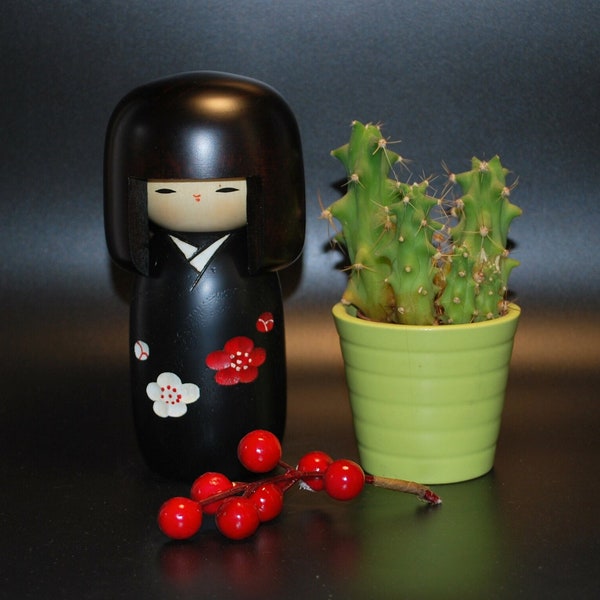 Kokeshi, Poupée Kokeshi, Jouets anciens, Poupée asiatique, Bobblehead, Poupées de collection, Poupée Geisha, Poupée faite à la main, Cadeau du Japon, Poupée Kawaii, NJ20