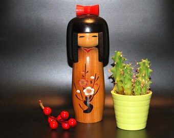 Kokeshi pop, vintage Japans, houten pop, houten beeldje, handgeschilderde kunst, vintage items, kawaii decor, kunstpop, Japanse volkskunst, NJ01