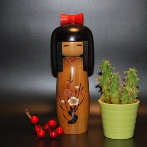 Poupée Kokeshi, japonaise vintage, poupée en bois, figurine en bois, art peint à la main, articles vintage, décor Kawaii, poupée d'art, art populaire japonais, NJ01 image 5