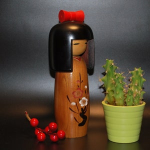 Poupée Kokeshi, japonaise vintage, poupée en bois, figurine en bois, art peint à la main, articles vintage, décor Kawaii, poupée d'art, art populaire japonais, NJ01 image 2