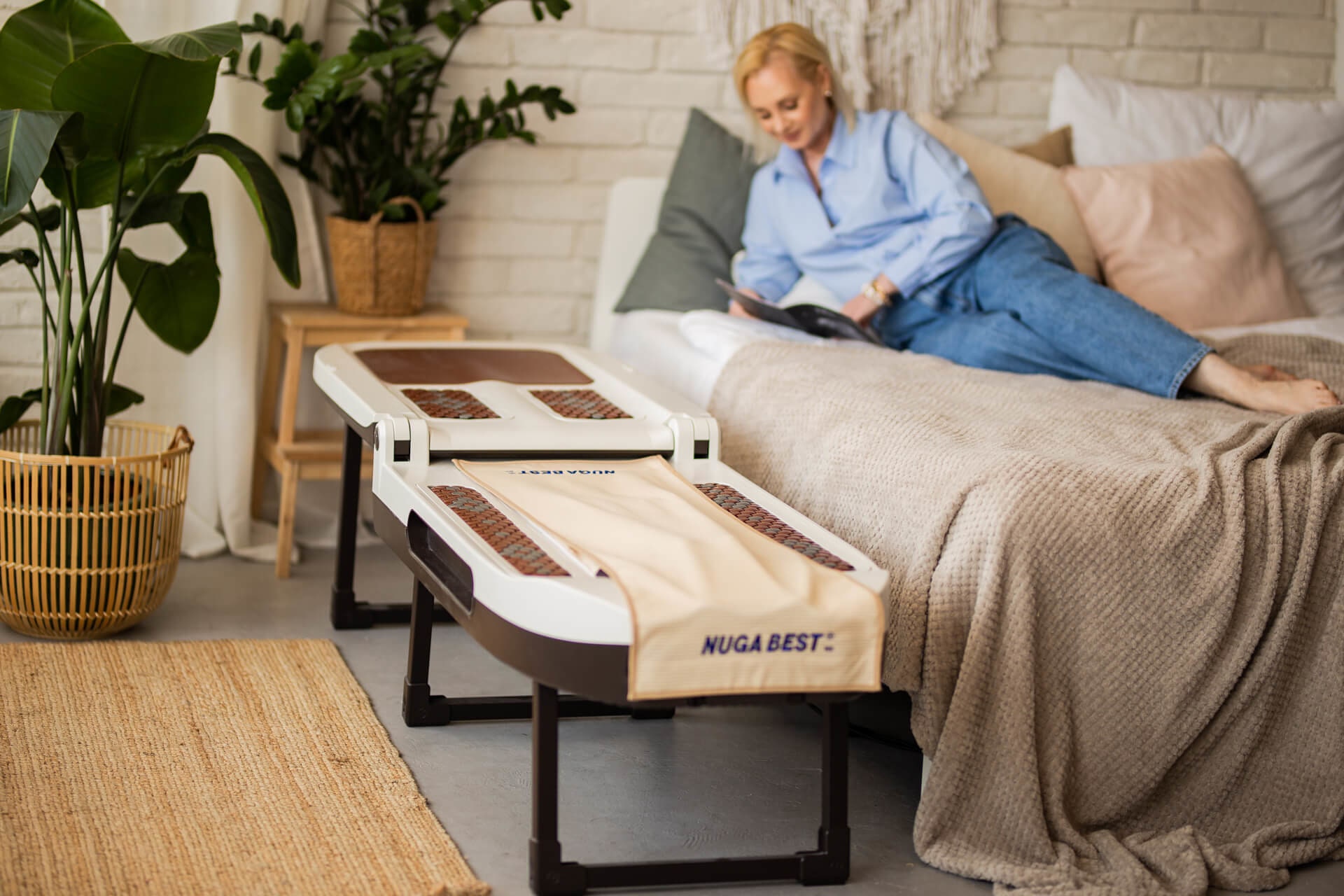 NUGABEST Massage Table N5 N6 Nuga Best Bed