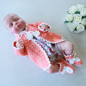 Newborn sweater crochet Baby sweater booties Newborn knitted cardigan Baby girl sweater set Crochet baby cloths baby Giftful gift set