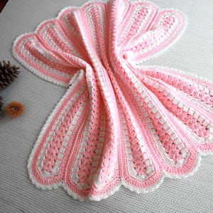 Manta de crochê para bebê: malha rosa e branca feita à mão, manta para carrinho de bebê recém-nascido
