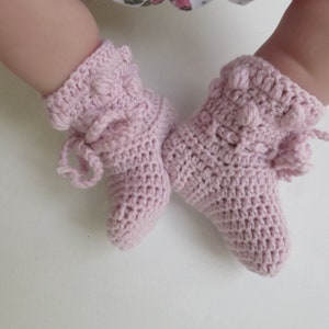 Baby sock knitting Newborn crochet socks Newborn knit socks Merino wool socks baby Hand knitted baby socks Crochet baby booties unisex