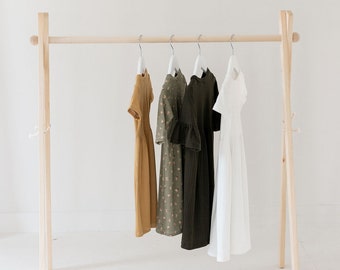 Dress rack/Clothing rack