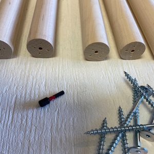 Maple Dowel Rods: 1 1/8 Inch Hardwood Sticks for DIY Crafts