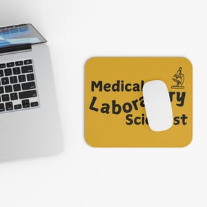Alfombrilla de ratón para científico de laboratorio médico, regalo para amantes de la ciencia, decoración de oficina, alfombrilla de ratón científica, accesorio de escritorio amarillo