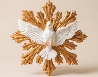 Statua murale dello Spirito Santo realizzata a mano, in bianco e oro.