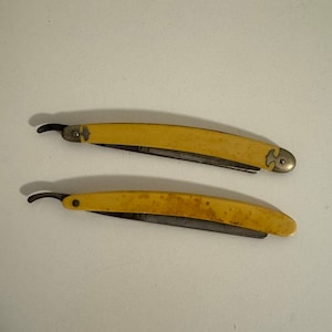 1940s Steel Straight Razor (2) - 3 Inch Blade - Made In The USA - Free Shipping