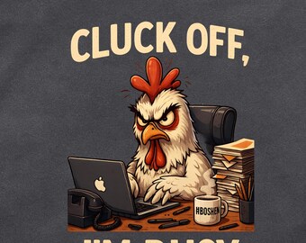 Paquete de 15 imágenes PNG de pollos divertidos / Imágenes prediseñadas de animales de granja de dibujos animados / Diseños de camisetas de "Chick Happens" / Descarga digital con fondo transparente