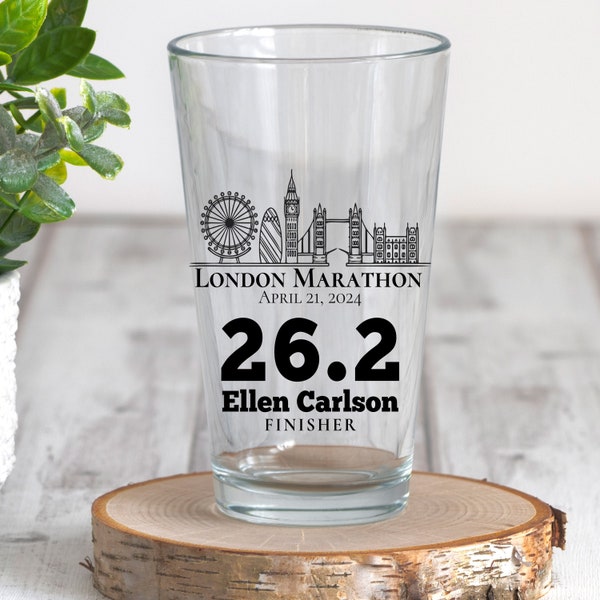 London, Personalized Marathon Glass, Custom Marathon Beer Glass, Marathon Finisher Glass, Marathon Finisher Gift, Marathon Runner Gift, 26.2