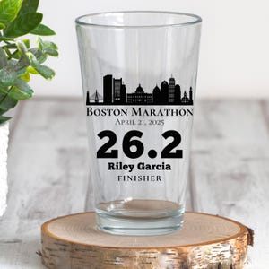 Boston, Personalized Marathon Glass, Custom Marathon Beer Glass, Marathon Finisher Glass, Marathon Finisher Gift, Marathon Runner Gift, 26.2