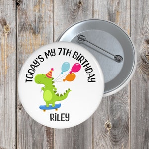 Personalized Birthday Pin, Customized Name Birthday Pin, Round Birthday Pin, Gift for Birthday, Pin for Birthday, Birthday Celebration Kit