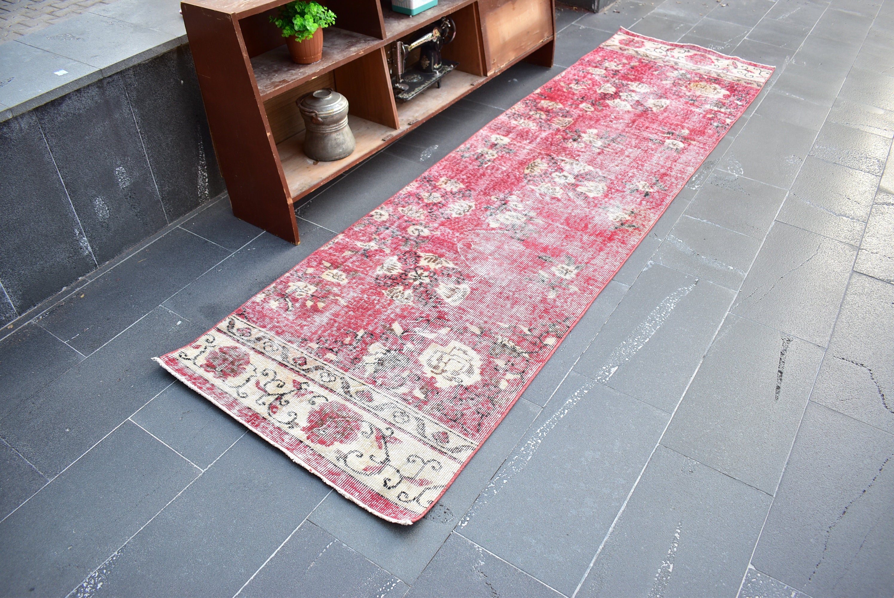 Turkish rug, Aztec area rug, Tribal rug, Hallway rug, Home decor rug, Floor rug, Runner rug, Oushak rug, Turkey rug 2.9 x 10.5 ft ORT2051
