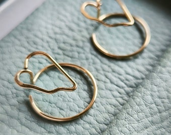 Architectural heart earrings in 14k gold filled (rolled gold)