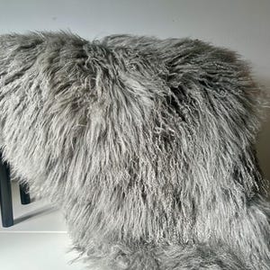 Luxurious Mongolian fur throw / bed duster / chair cover / display / accent piece - premium Tibetan curly sheepskin - Grey