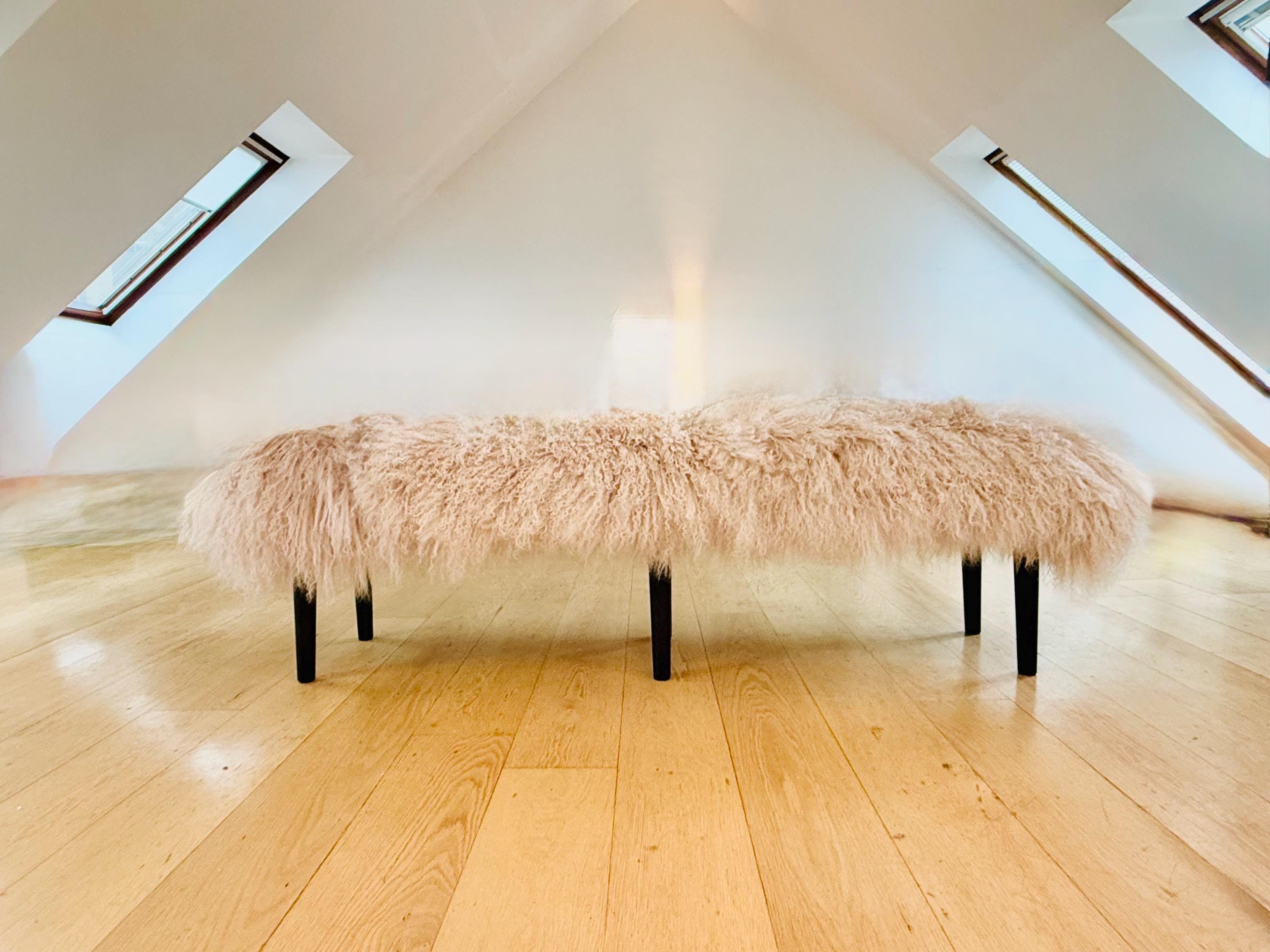 Fur Bench