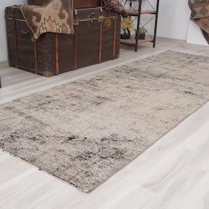3x8 Runner, Oushak Rug 3x8, Pale Turkish Runner Rug,Vintage Runner Rug,Anatolian Wool Runner,Faded Rug,Handmade Area Rug,Turkish Rug 3x8,346