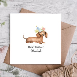 Carte d'anniversaire teckel. Carte personnalisée simple avec un chiot mignon. Blanc à l'intérieur. Comprend une enveloppe kraft.