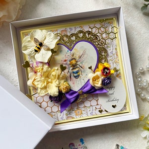 Handgemachte Bienen-Grußkarte - Einzigartige Bienenkunstwerk - Handgemachte Karte in Box - Anpassbares Gefühl - Personalisiert. Geburtstagskarte für Sie